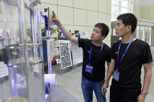 2016中國(guó)(銀川)國(guó)際智能工廠技術(shù)與設(shè)備展開(kāi)幕，引領(lǐng)智能制造新紀(jì)元